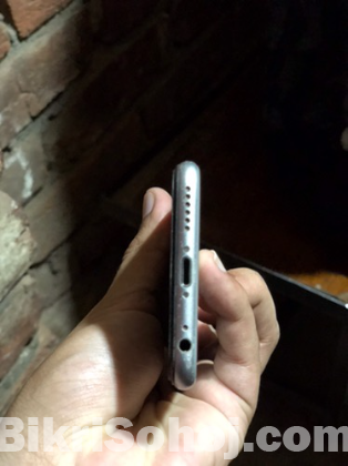 iPhone 6S (128GB)